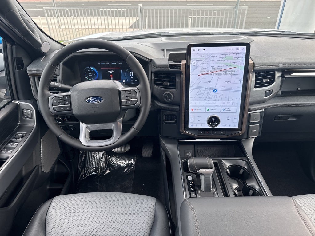 2025 Ford F-150 Lightning Lariat