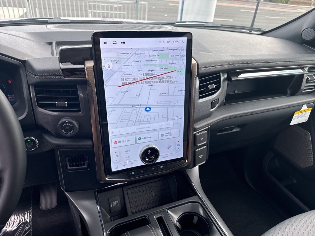 2025 Ford F-150 Lightning Lariat