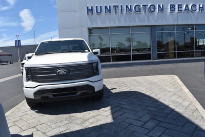 2025 Ford F-150 Lightning Lariat