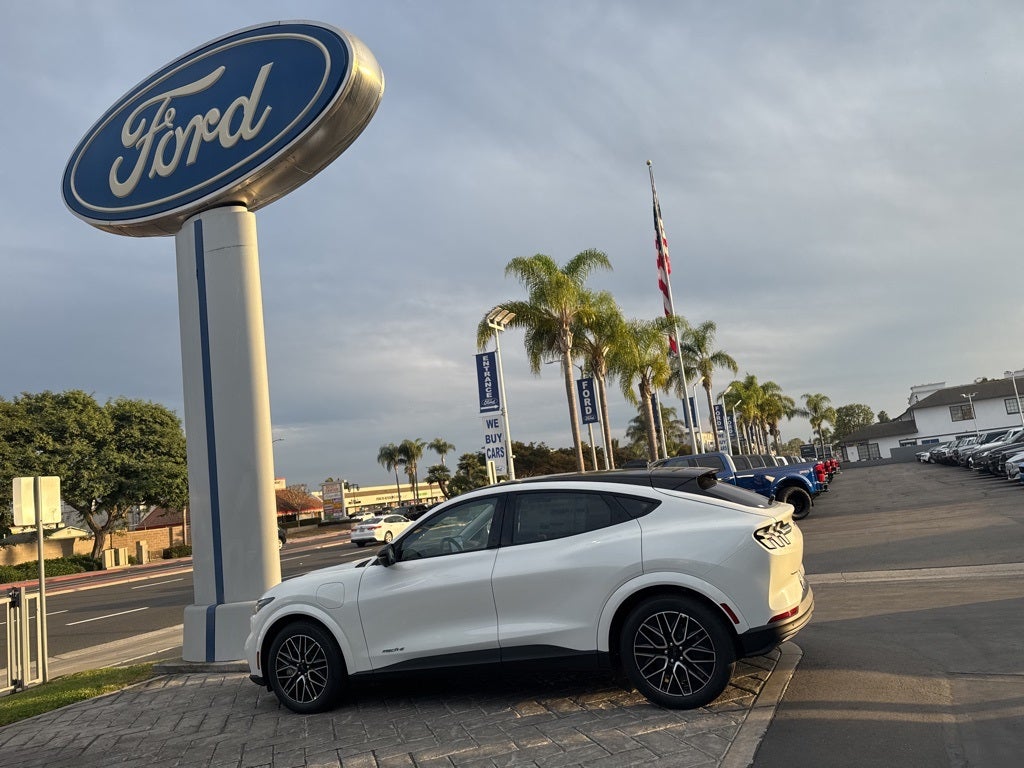 2025 Ford Mustang Mach-E Premium