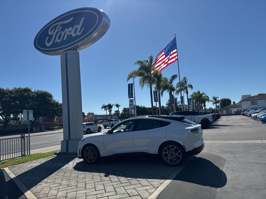 2025 Ford Mustang Mach-E GT