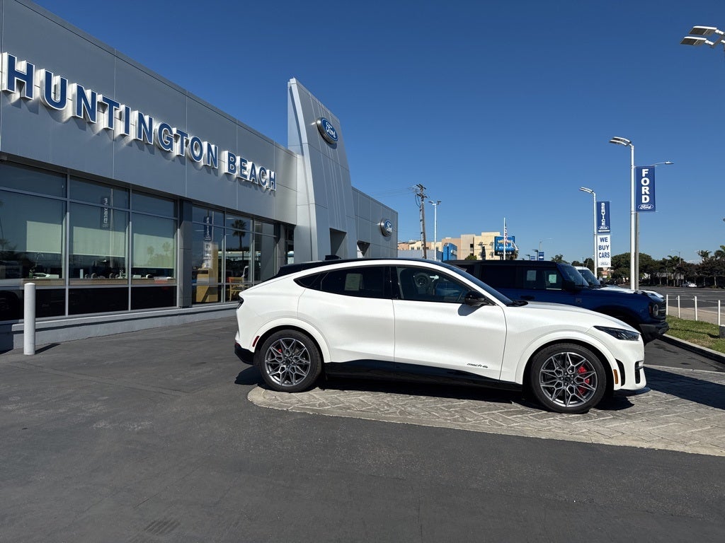 2025 Ford Mustang Mach-E GT