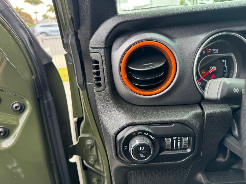 2022 Jeep Gladiator Mojave