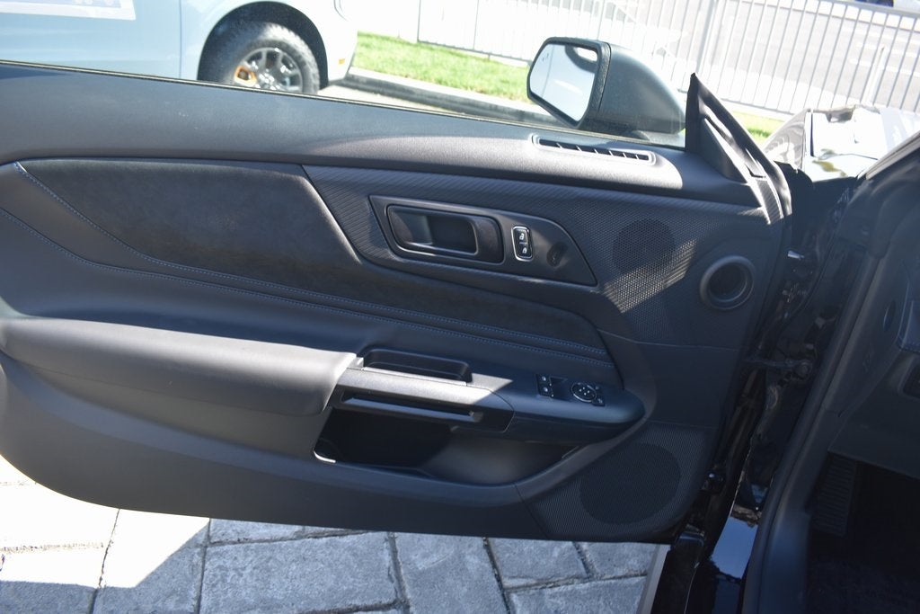 2025 Ford Mustang Dark Horse