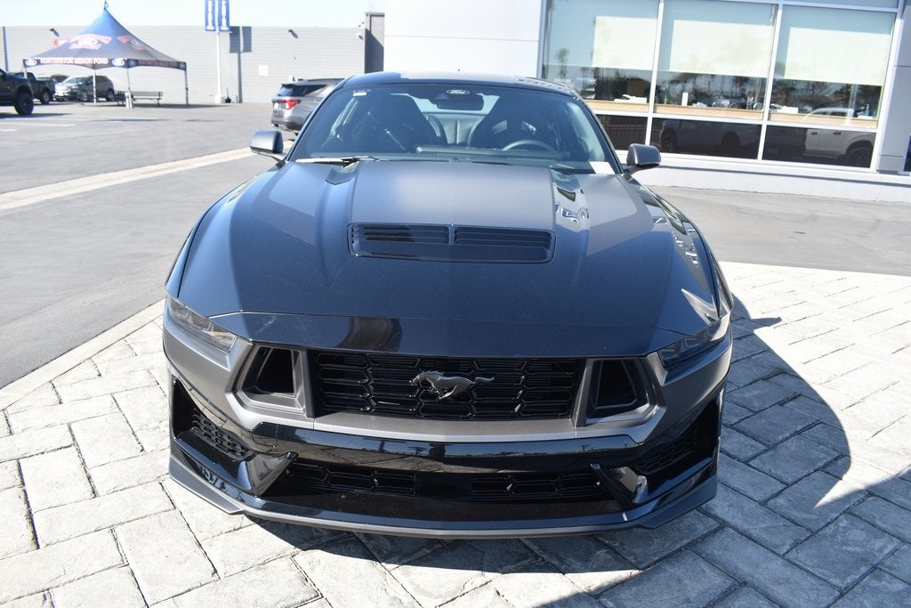 2025 Ford Mustang Dark Horse