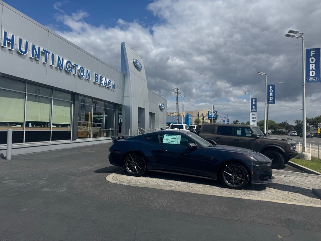 2026 Ford Mustang Dark Horse