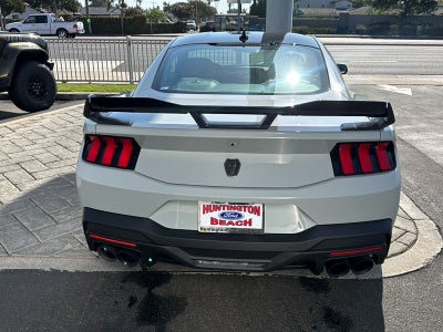 2026 Ford Mustang Dark Horse