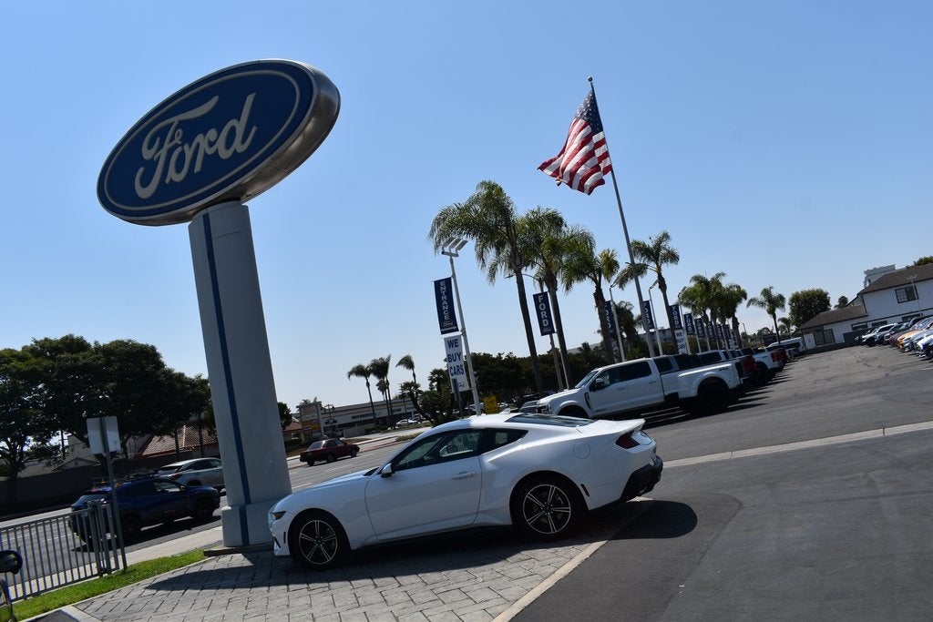 2025 Ford Mustang EcoBoost