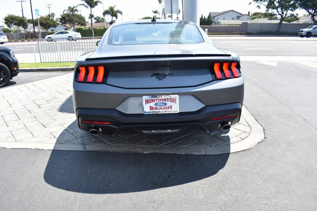2025 Ford Mustang EcoBoost