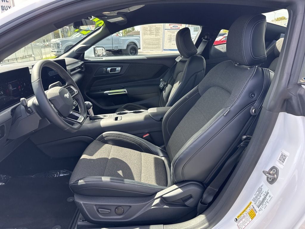 2024 Ford Mustang EcoBoost