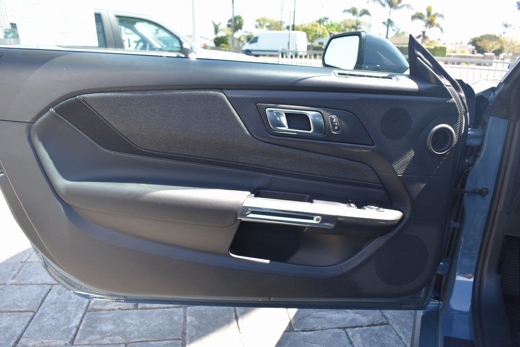 2025 Ford Mustang EcoBoost