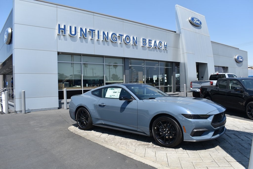 2025 Ford Mustang EcoBoost