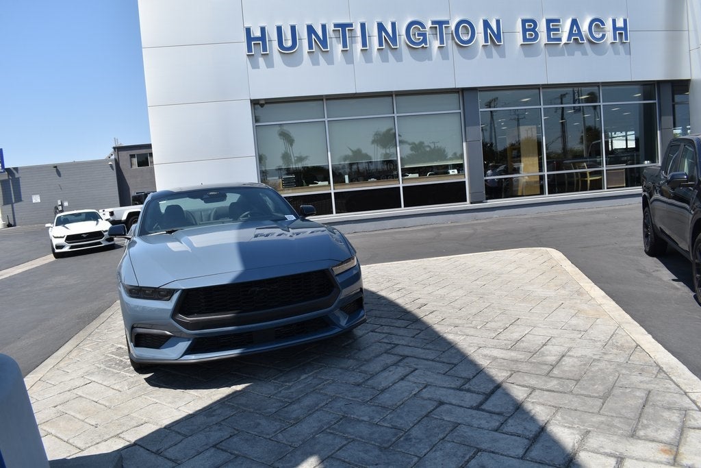 2025 Ford Mustang EcoBoost