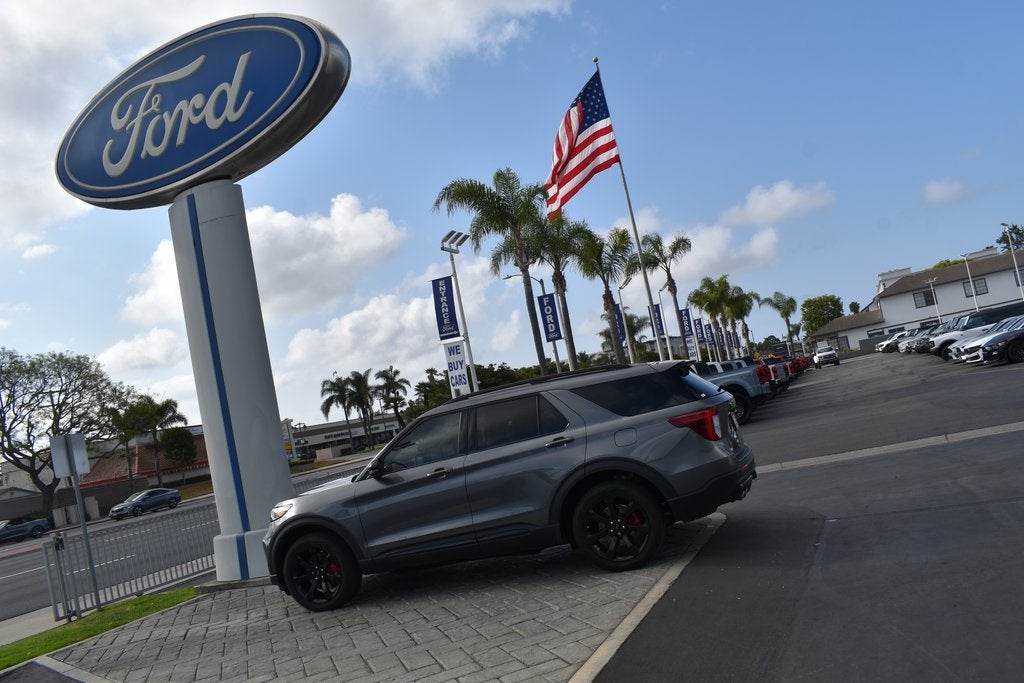 2023 Ford Explorer ST