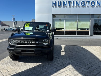 2025 Ford Bronco Base