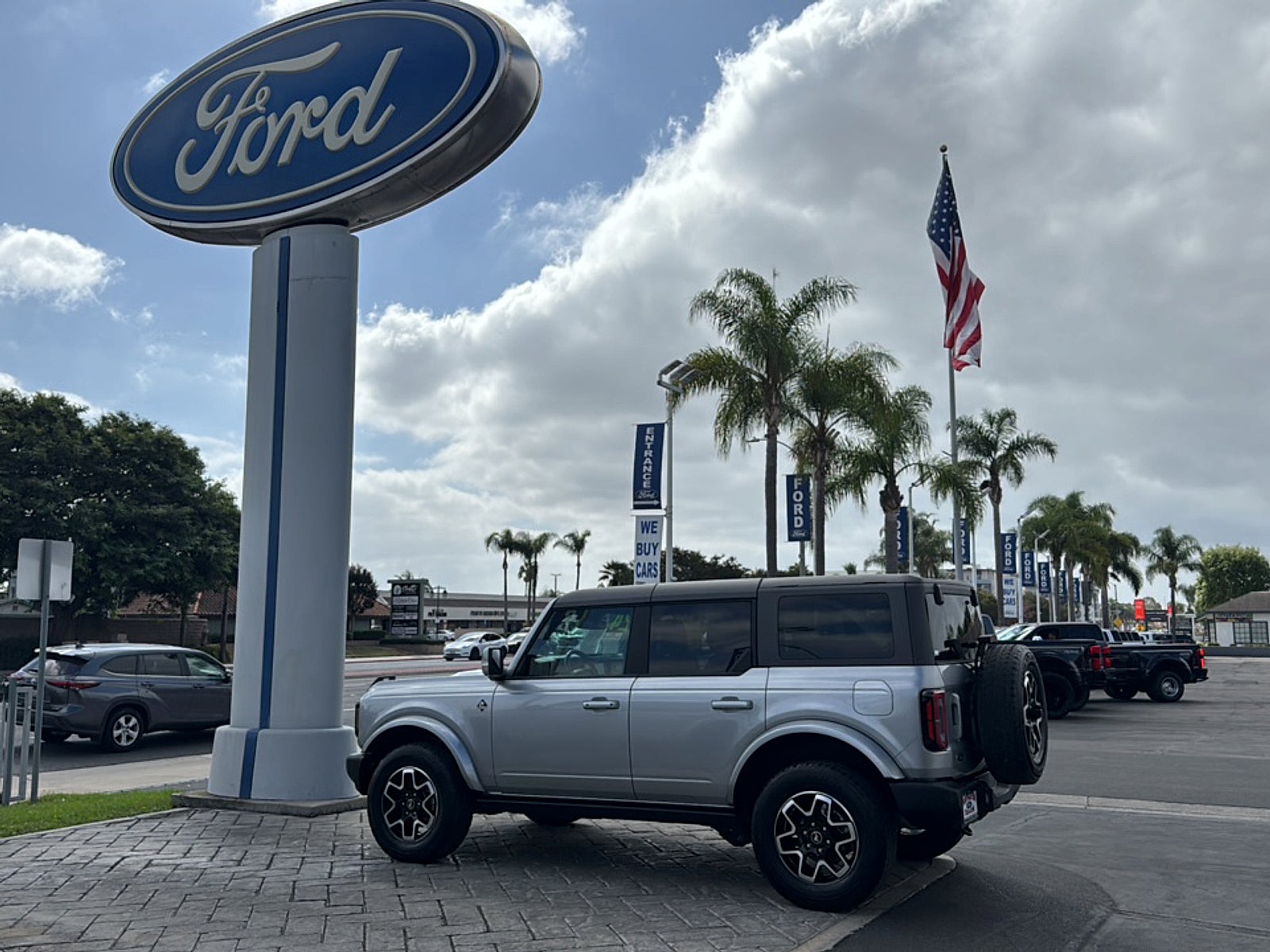 2024 Ford Bronco Outer Banks