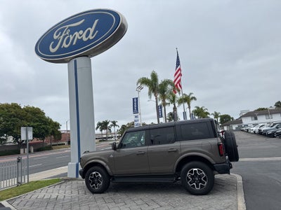2025 Ford Bronco Outer Banks