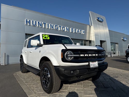 2025 Ford Bronco Outer Banks