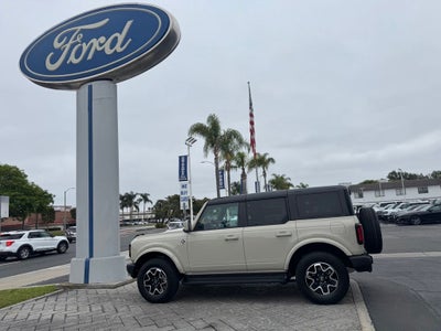 2025 Ford Bronco Outer Banks