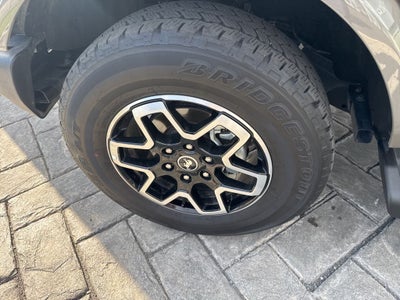 2025 Ford Bronco Outer Banks