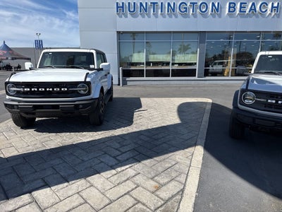 2026 Ford Bronco Outer Banks
