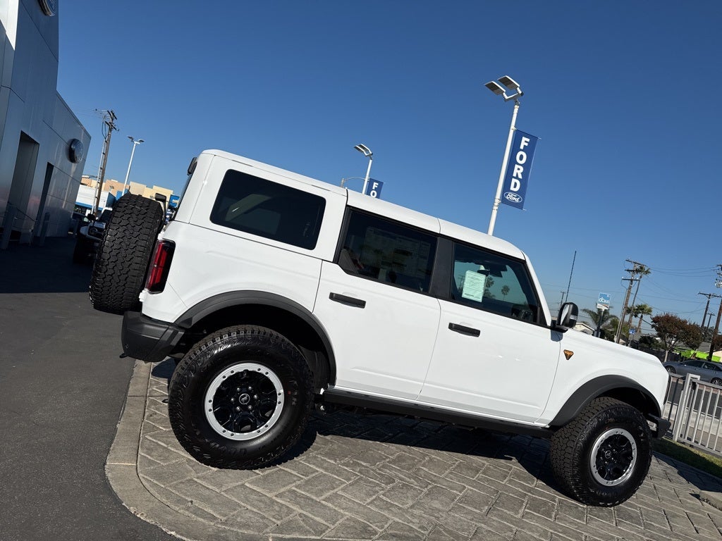 2025 Ford Bronco Badlands