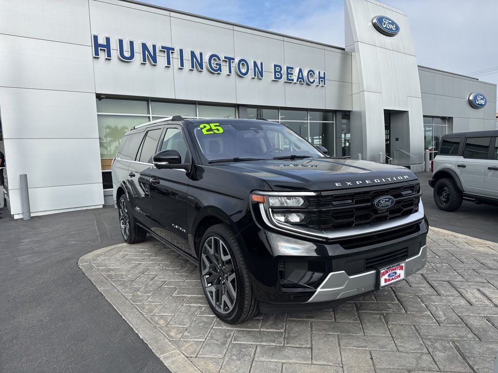 2025 Ford Expedition Max Platinum