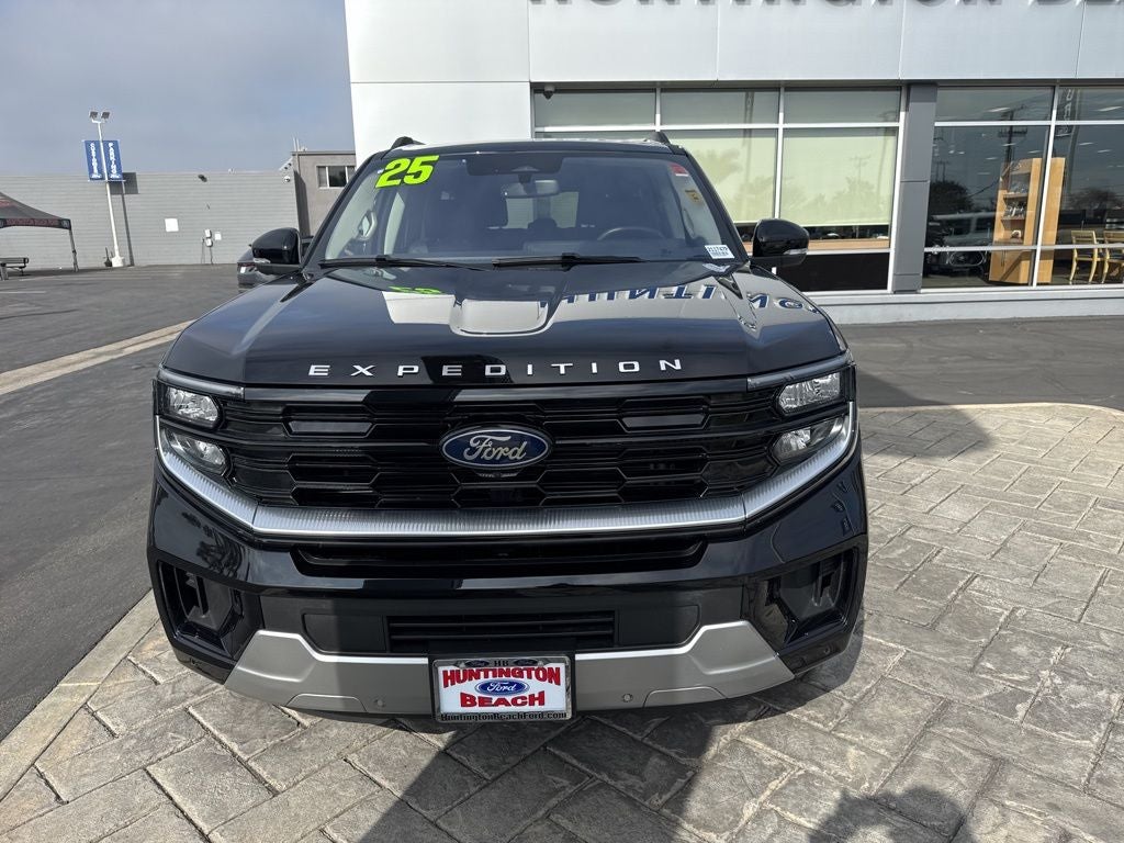 2025 Ford Expedition Max Platinum
