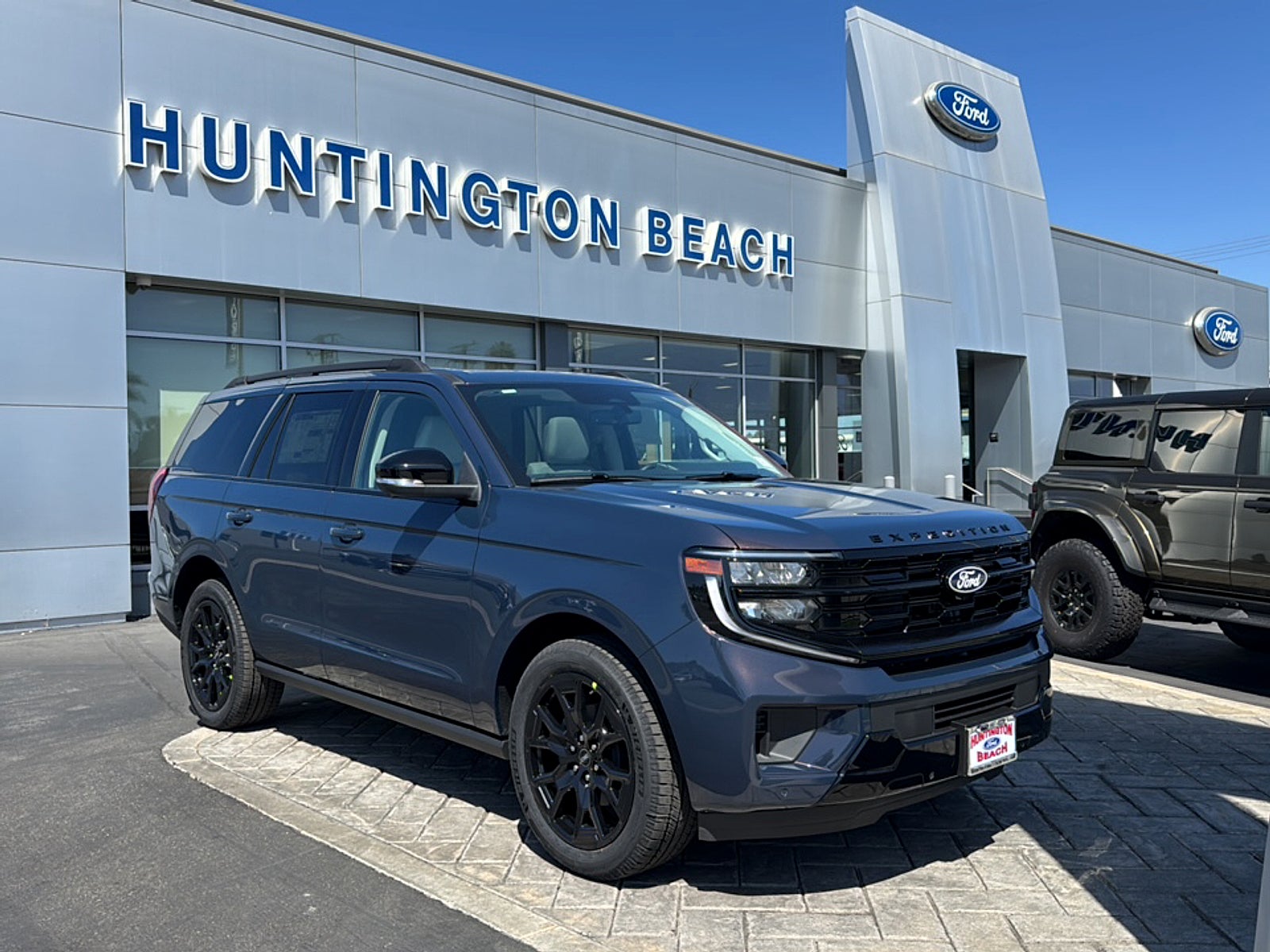2027 Ford Expedition Platinum