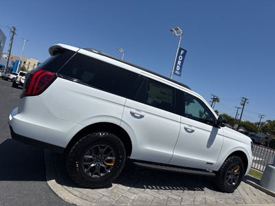 2026 Ford Expedition Tremor