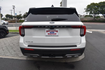 2025 Ford Explorer Active