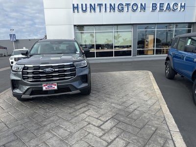 2025 Ford Explorer Active