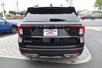 2025 Ford Explorer Active