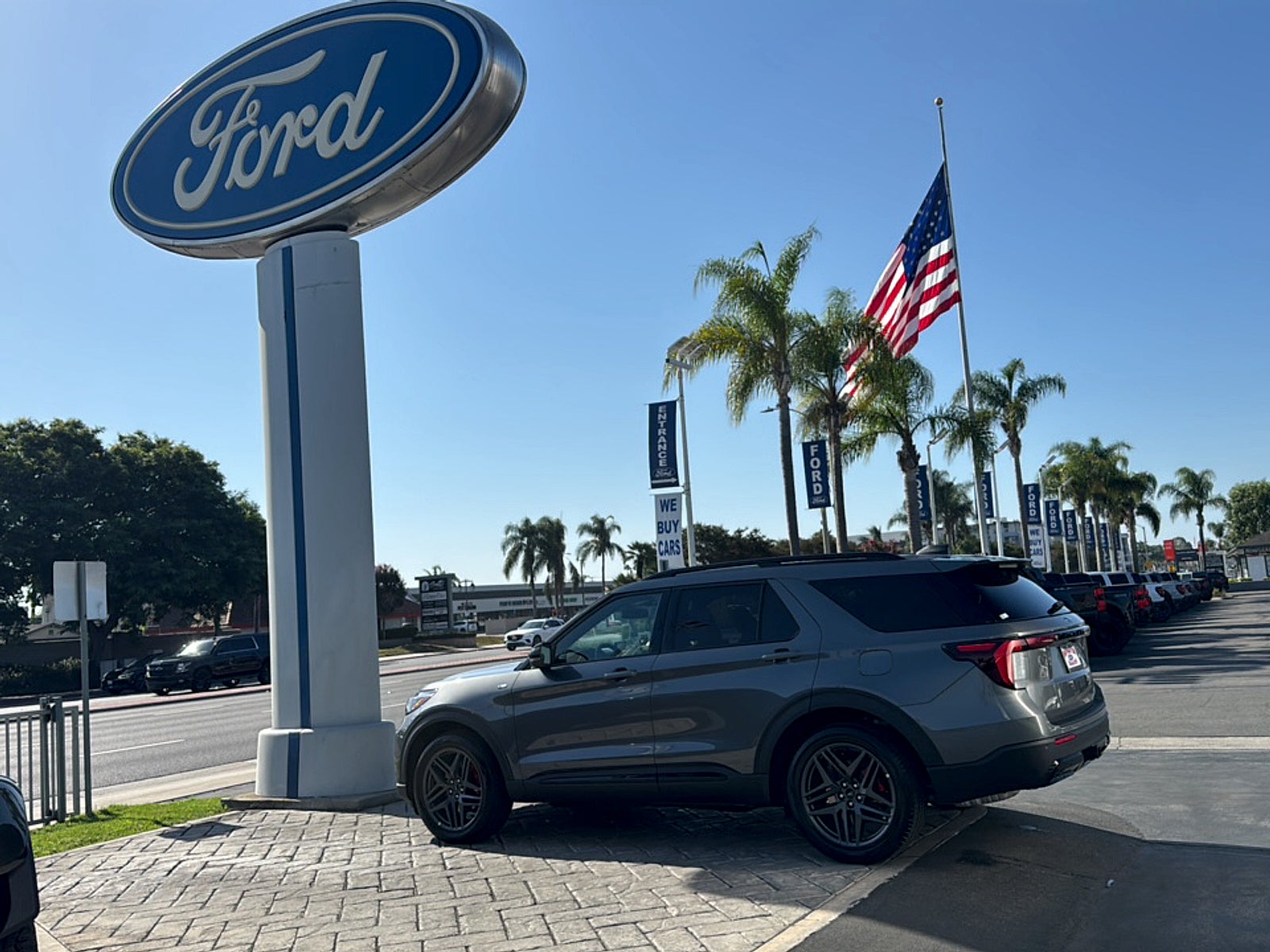 2026 Ford Explorer ST-Line