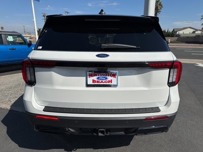 2025 Ford Explorer ST-Line