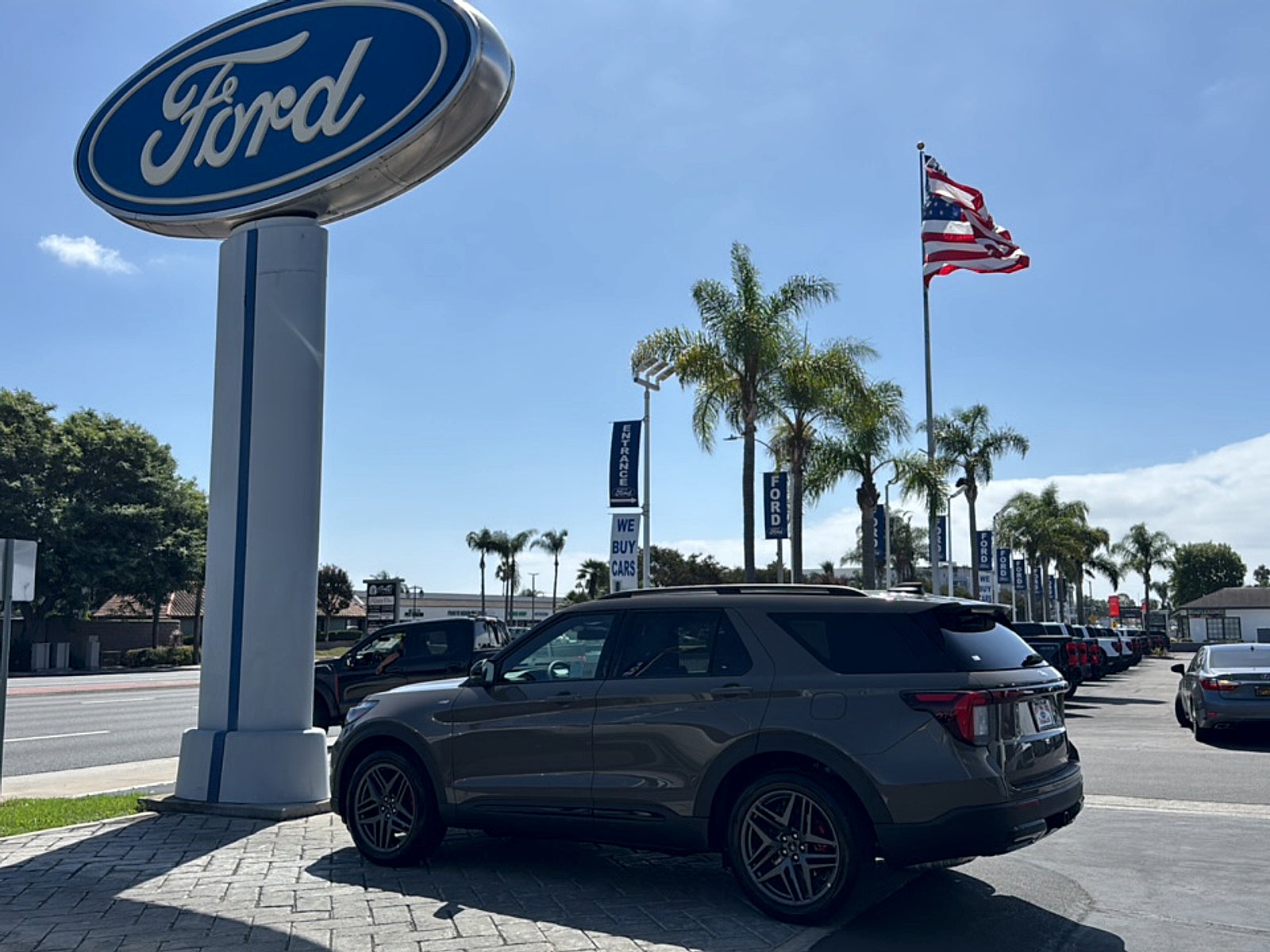 2027 Ford Explorer ST-Line