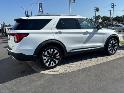 2026 Ford Explorer Platinum
