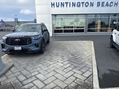2025 Ford Explorer ST
