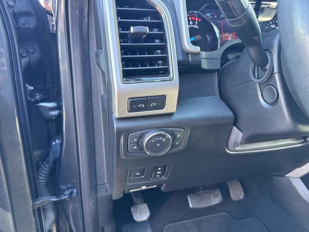 2020 Ford F-250SD Lariat