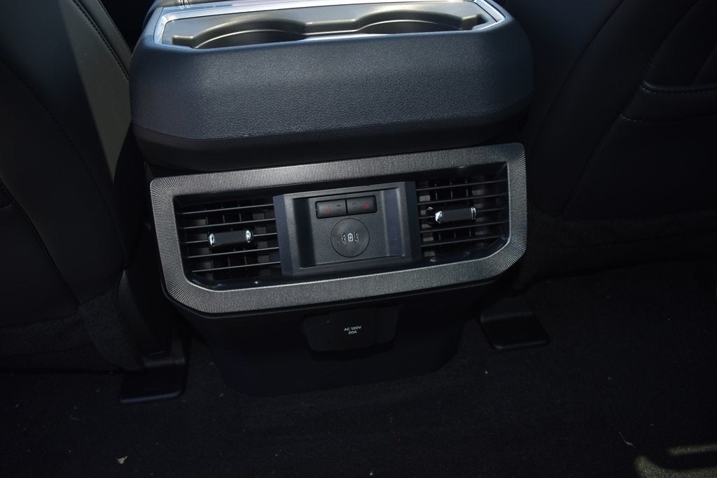 2025 Ford F-250SD Platinum