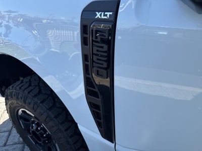 2026 Ford F-250SD XLT