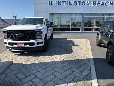 2026 Ford F-350SD Lariat