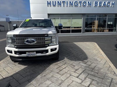 2019 Ford F-350SD Platinum