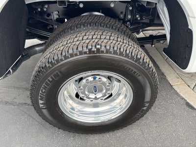 2026 Ford F-350SD Platinum DRW