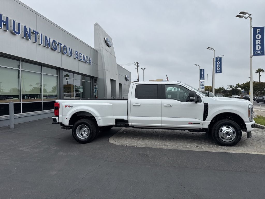 2026 Ford F-350SD Platinum DRW