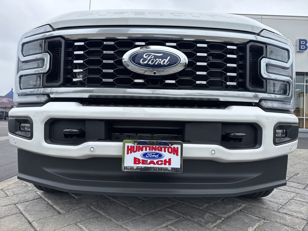 2026 Ford F-350SD Platinum DRW