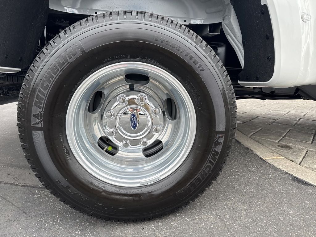2026 Ford F-350SD Platinum DRW