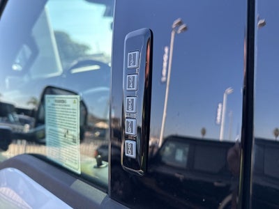 2026 Ford F-350SD Platinum DRW