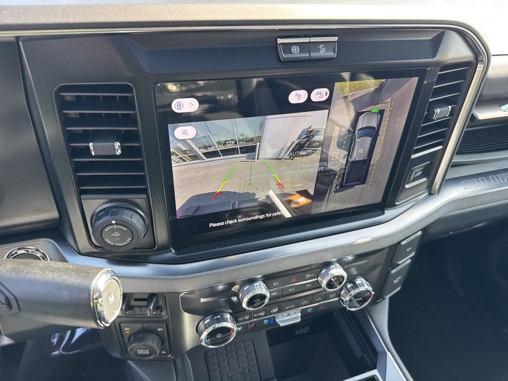 2026 Ford F-350SD Platinum DRW