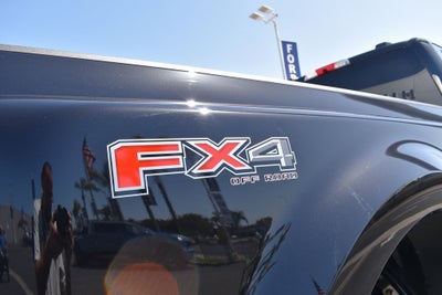 2025 Ford F-350SD Lariat DRW